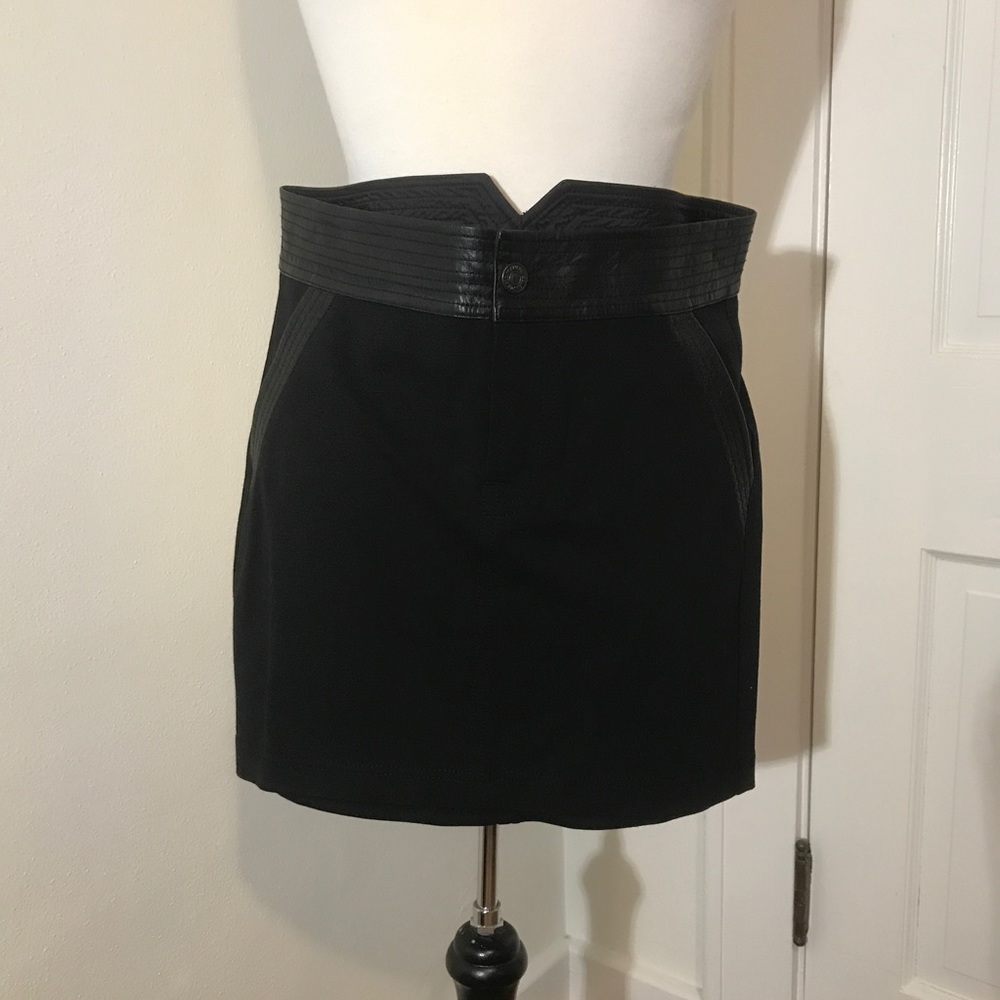 New - 7 for all man kind - skirt w Leather trim